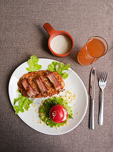 牛肉肉和培根炙烤香菜土豆食谱羊肉蔬菜沙拉猪肉盘子洋葱图片