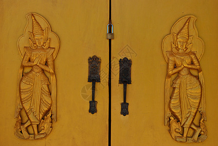 两神在门的岗哨上图片