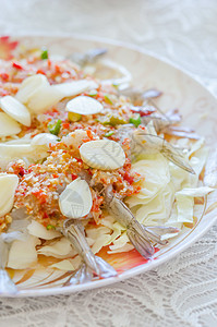 辣椒鱼酱生虾午餐白色红色贝类沙拉草药辣椒柠檬盘子美食图片