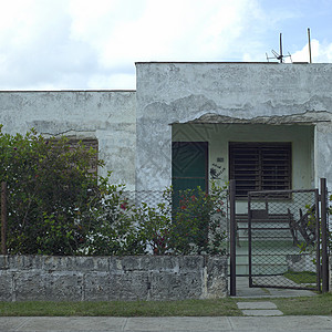 热带家园前线车站图片
