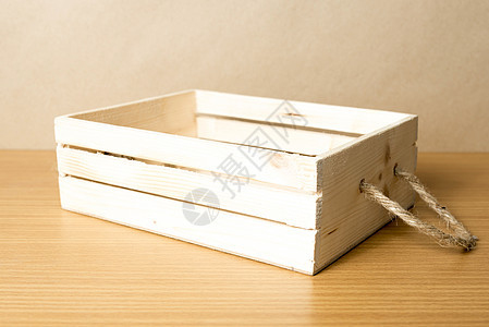圆木框贮存盒子送货木材白色托盘货物商品木头包装图片