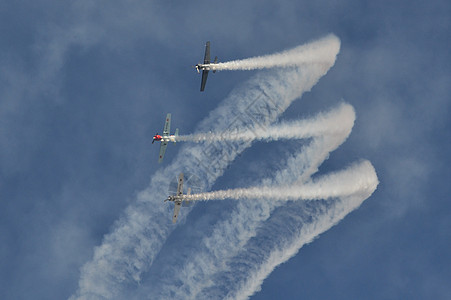 Flyshow 飞行花销面具飞宝石图片