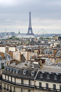 巴黎屋顶和埃菲尔铁塔图片