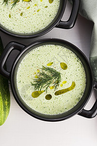 拖拉机 泡菜酸奶汤木头核桃勺子课程美食桌子黄瓜烹饪水壶食物图片