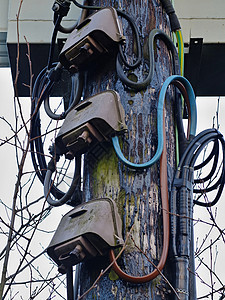 木电极电气基础设施工程电压技术布线盒子桅杆流动路口图片