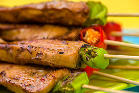 Satay 鸡餐饮火鸡炙烤蓝色美食语言手指午餐竹子英语图片