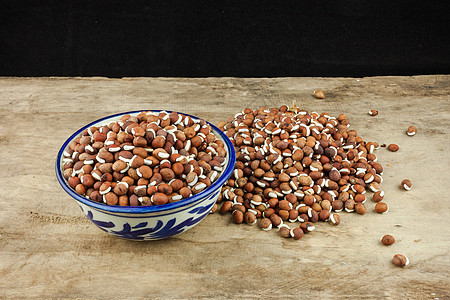 木制背景的碗中自然豆子的百分点种子美食蔬菜饮食食物营养豆类图片