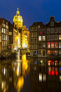 阿姆斯特丹晚上城市景观历史场景运河建筑学建筑物街道旅行文化图片