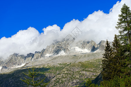 意大利阿达米洛特伦托冒险公园山脉远足首脑天气高山岩石蓝色野生动物图片