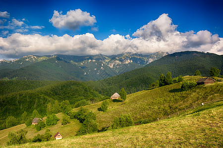 晚上好 西蒙村山丘的日落 布兰尼阳光风景草地季节天空全景环境场地太阳爬坡图片