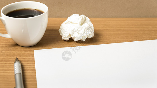 纸上加铅笔和咖啡杯杯子笔记记事本内衬桌子商业工作文案撰稿人作家图片