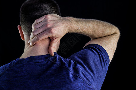 看见一个脖子痛的人的近视双手背部男人保健按摩肌肉阴影男性伤害身体图片