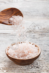 粉盐香料水晶厨房勺子岩盐粉色矿物图片