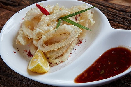 深炸达拉马里环涂层面包屑海鲜沙拉餐厅乌贼小吃油炸美食盘子图片