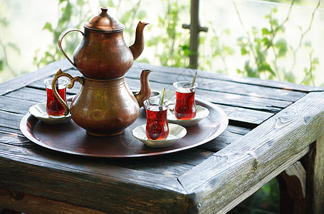 土耳其茶玻璃木头咖啡店文化公园饮食茶壶火鸡椅子厨房图片