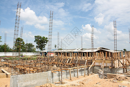 正在建造的波束房地产建筑学天空地震脚手架住房摩天大楼职场投资工程图片