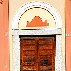 古老的门 在意大利式旧木和传统质地螺栓建筑学乡村金属指甲装饰品建筑古董风格出口图片