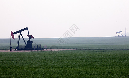 石油和天然气泵杰克天空汽油工业钻头机器钻机气体活力千斤顶钻孔图片