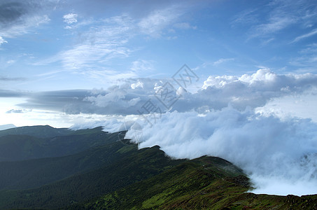 山边喀尔巴阡山 乌克兰爬坡日落场景生态荒野天堂野生动物旅行天空首脑图片