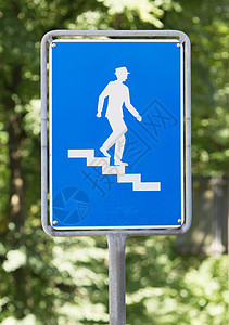 瑞士的蓝色路标 楼梯图片