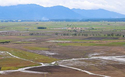 湄公河三角洲稻田的空中观察农家建筑牧场村庄乡村场景地平线场地风景住房图片