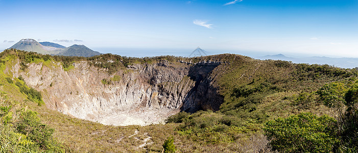 印度尼西亚苏拉威西马哈武火山口发泄生活碎屑火山危险活动旅行陨石矿物图片