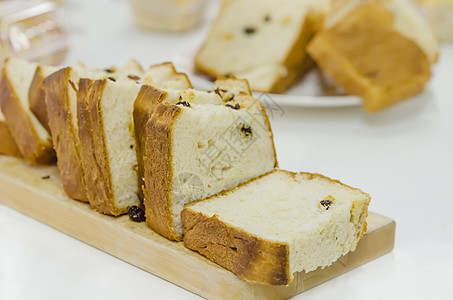 面包切片早餐面粉美食饮食粮食硬皮棕色小麦白色脆皮图片