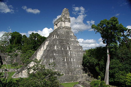 危地马拉的玛雅废墟公园木头森林历史性热带建筑学纪念碑旅游历史考古图片