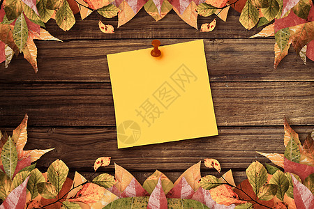 粘合笔记的复合图像金子正方形木头木板树叶别针橙子红色便利贴黄色图片