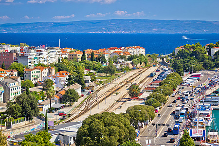 Split火车站和港口空中观察图片