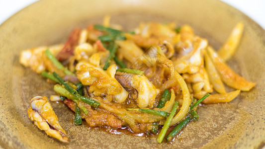 含盐蛋的炸鱿鱼食物健康饮食早餐海鲜蔬菜油炸午餐乌贼美食菜单图片