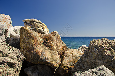 希腊巨浪爆发的石块图片