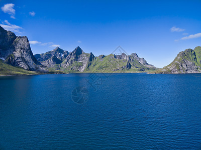 Fjord 位置岛屿山脉天线峡湾风景旅行图片