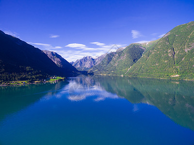 挪威风景天空山脉旅行峡湾蓝色图片