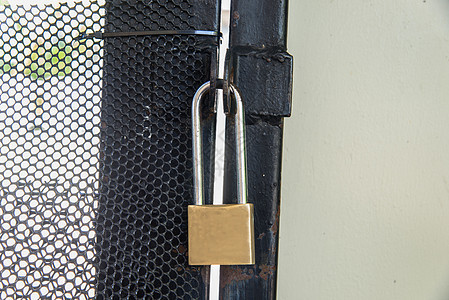 锁定密钥金属钥匙挂锁安全白色图片