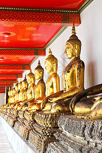 在泰国曼谷的Wat Pho寺佛像相近雕塑历史性雕像信仰金子神社建筑学艺术纪念碑旅行图片