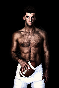 一个无上衣男子拿着球的 综合肖像合成图像姿势橄榄球训练力量练习男人职业男性播放器体育图片