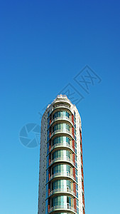 葡萄牙里斯本一栋现代大楼的详情公园天空太阳建筑蓝色日光国家中心艺术男人图片