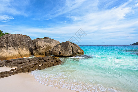 泰国小海滩海岸线海岸海浪海景景点热带冲浪风景支撑石头图片