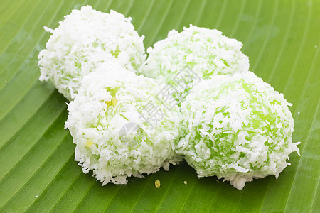 香甜的椰子 美味极了 鱼肉正本植物蒸汽水果甜点市场美食小吃叶子节日香蕉图片