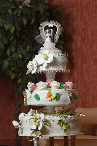 模糊背景的婚礼蛋糕派对桌子婚姻糕点生日玫瑰甜点奶油仪式花朵图片