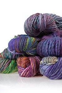 色彩多彩的羊毛线球爱好织物针线活纺织品蓝色手工创造力棉布工艺棕色图片
