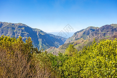 马德拉山区地貌峡谷远景旅游石头天气天空爬坡荒野岩石悬崖图片