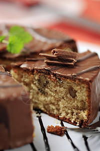 巧克力玻璃蛋糕坚果巧克力蛋糕食物核桃横截面甜点图片
