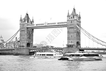 英国古桥和云天的隆登塔天空英语吸引力历史建筑文化旅游旅行地标王国图片
