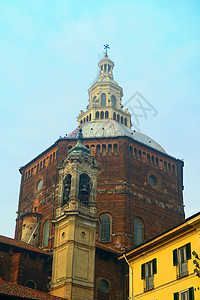 意大利伦巴迪帕维亚大教堂多梅天炉印象八角形圆顶图片