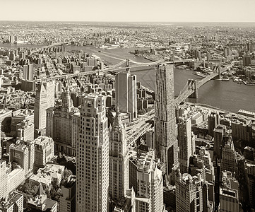 与布鲁克林和曼哈顿桥交汇的空中观察旅行天空市中心商业景观公园天线建筑学摩天大楼人口图片