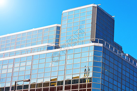 和办公室摩天大楼建造的办公用房 以及正方形建筑镜子高楼蓝色公司网格天空城市窗户图片