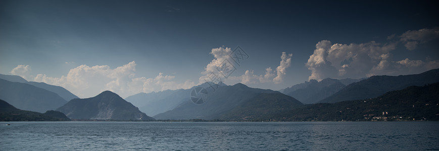 意大利湖日落天空旅游旅行山脉浪漫主义者假期图片