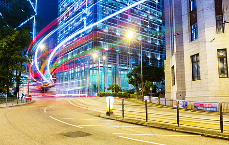香港的汽车轻型小路和城市景观天际办公室地标公共汽车交通旅行建筑学蓝色金融街道图片